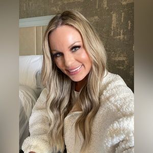 Meet your Posher, Cascia